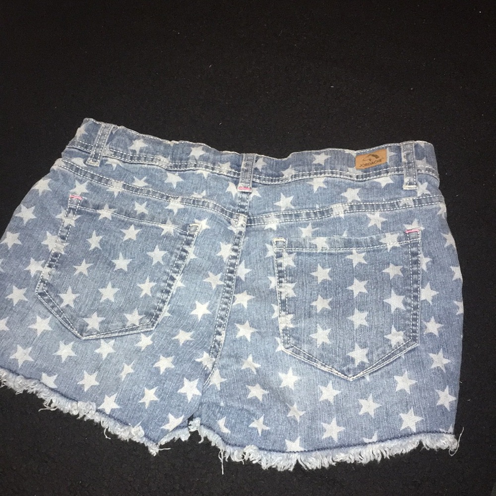 Shots - Picture 2 of 2